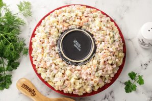 Салат "Пасхальный венок" Салат "Пасхальный венок"