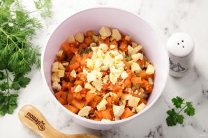 Салат "Пасхальный венок" Салат "Пасхальный венок"