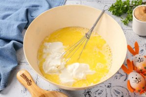 Пасхальный кулич на сливках и сухих дрожжах