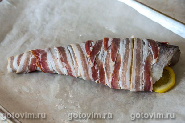 Судаки в беконе