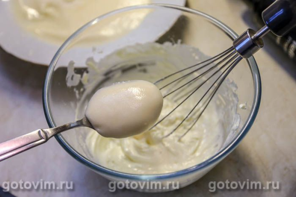 Кулич с начинкой (с заварным кремом) Кулич с начинкой (с заварным кремом)