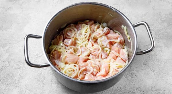 &laquo;Плов&raquo; из вермишели, пошаговый рецепт с фото на 793 ккал