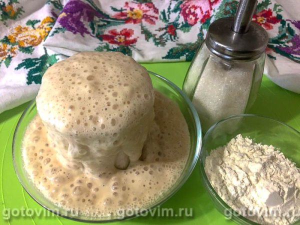 Пирожки со щавелем, жаренные на сковородке