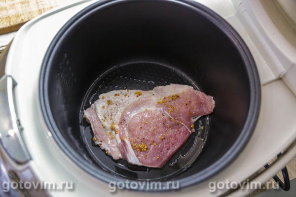 Свиная отбивная с горчицей в мультиварке