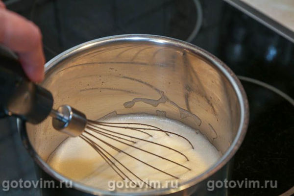 Кулич &laquo;Весенний&raquo; с изюмом