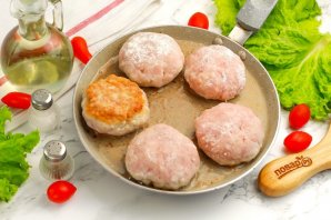 Домашние котлеты из фарша