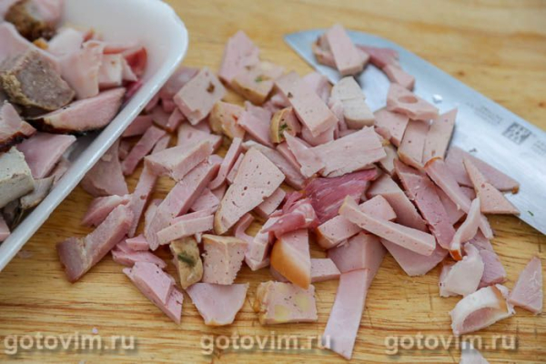 Мясная солянка с квашеной капустой в мультиварке