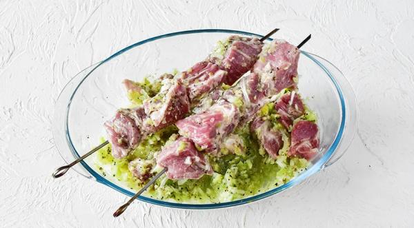 Маринад из киви для шашлыка, пошаговый рецепт с фото на 328 ккал