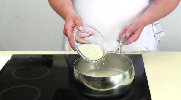 Молочный рис с яблоками и корицей, пошаговый рецепт с фото