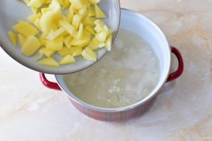 Щи из щавеля с яйцом