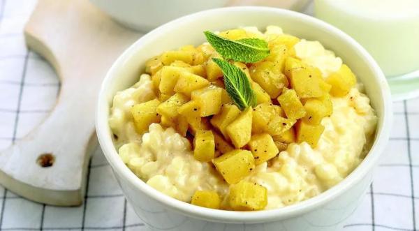 Молочный рис с яблоками и корицей, пошаговый рецепт с фото