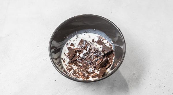 Кексовый кулич, пошаговый рецепт с фото на 643 ккал