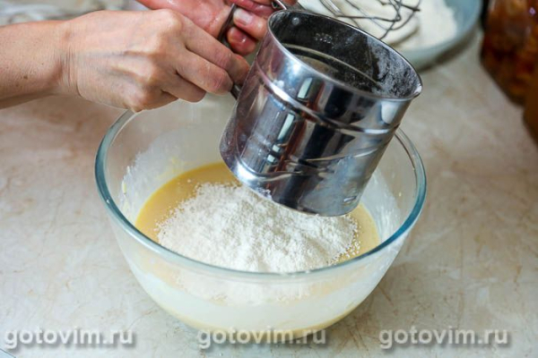 Кулич на сгущенном молоке