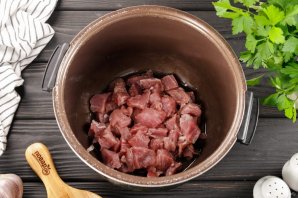Макароны с мясом в мультиварке