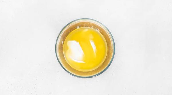 Шоколадный кекс на сметане, пошаговый рецепт с фото на 421 ккал