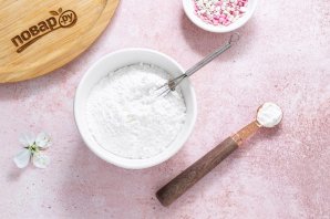 Глазурь для кулича без яиц Глазурь для кулича без яиц