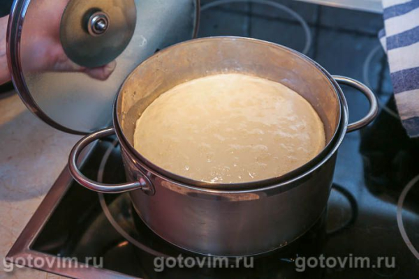 Кулич на сгущенном молоке