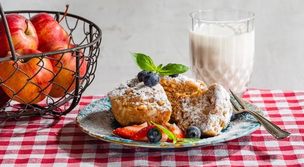 Кекс в микроволновке с яблоком, пошаговый рецепт с фото на 459 ккал