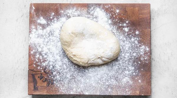 Булочка &laquo;Косичка&raquo;, пошаговый рецепт с фото на 826 ккал