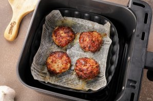 Котлеты из индейки в аэрогриле