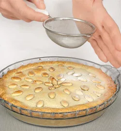 Пирог с творогом и орехами, пошаговый рецепт с фото на 715 ккал