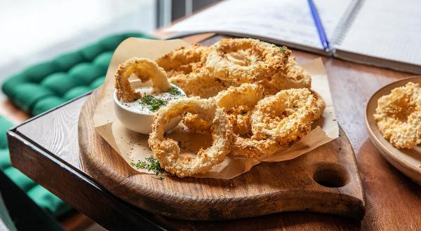 Луковые кольца в аэрогриле, пошаговый рецепт с фото на 367 ккал