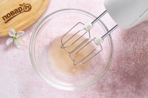 Глазурь для кулича без яиц Глазурь для кулича без яиц