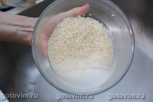 Плов с курицей, рисом с чечевицей  в мультиварке