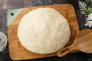 Пасхальный рулет с маком Пасхальный рулет с маком