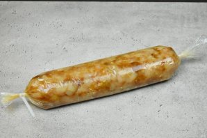 Рулет из куриной грудки с паприкой Рулет из куриной грудки с паприкой