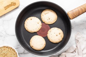 Оладьи из зеленой гречки