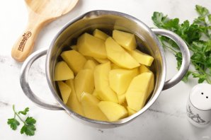 Запеканка с фаршем в аэрогриле