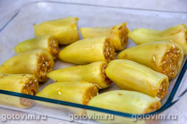 Перцы, фаршированные мясом, рисом и тыквой