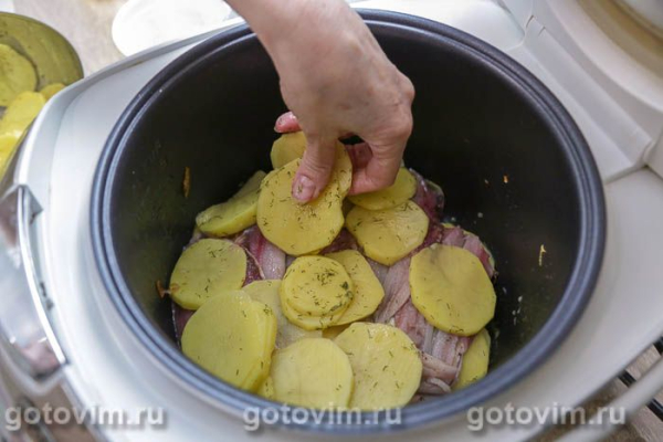 Запеканка из салаки с картофелем в мультиварке