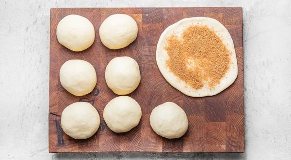 Булочка &laquo;Косичка&raquo;, пошаговый рецепт с фото на 826 ккал