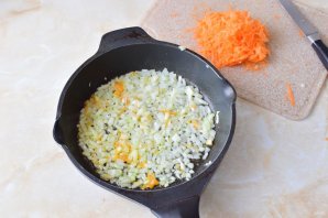 Щи из щавеля с яйцом