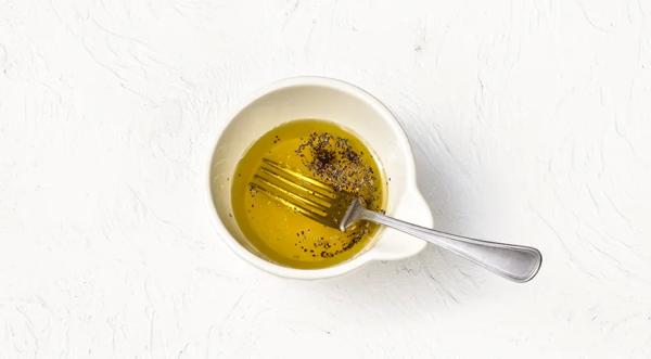 Салат с консервированным тунцом и грибами, пошаговый рецепт с фото на 553 ккал