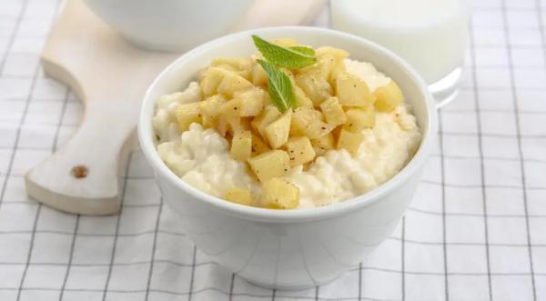 Молочный рис с яблоками и корицей, пошаговый рецепт с фото
