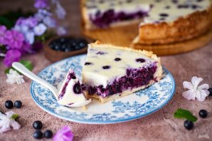 Черничный пирог с творогом
