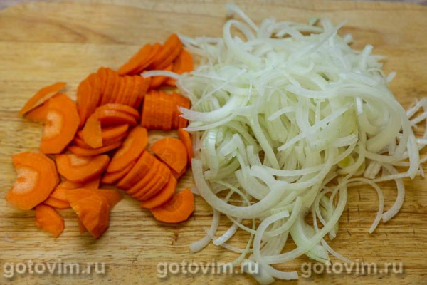 Картофель с мясом, тушённый в мультиварке
