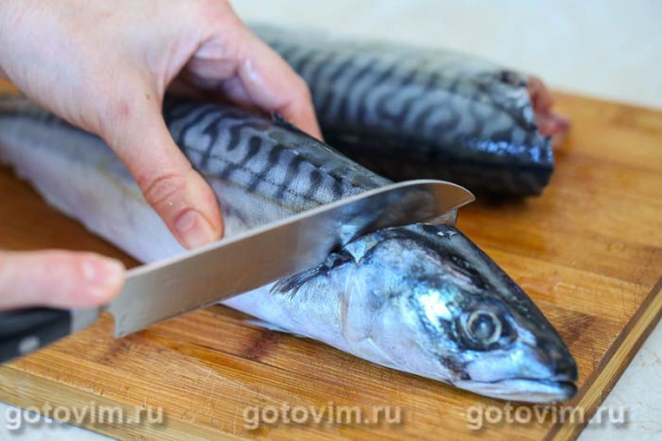 Скумбрия на решетке гриль