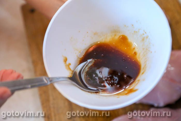 Куриная грудка на решетке гриль в маринаде с апельсином и чили