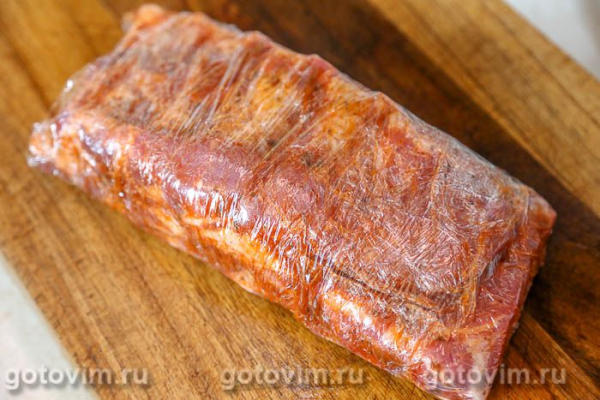 Свиные ребрышки на решетке