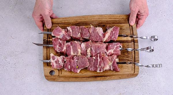 Шашлык из свиной шейки по-кубански, пошаговый рецепт с фото на 980 ккал