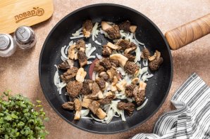 Сморчки в сметане