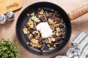 Сморчки в сметане