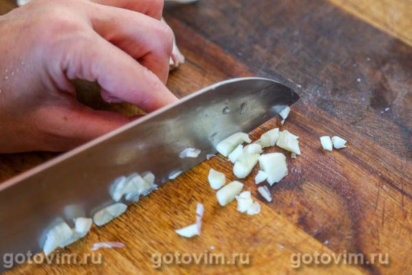 Шашлык из куриной печени в беконе